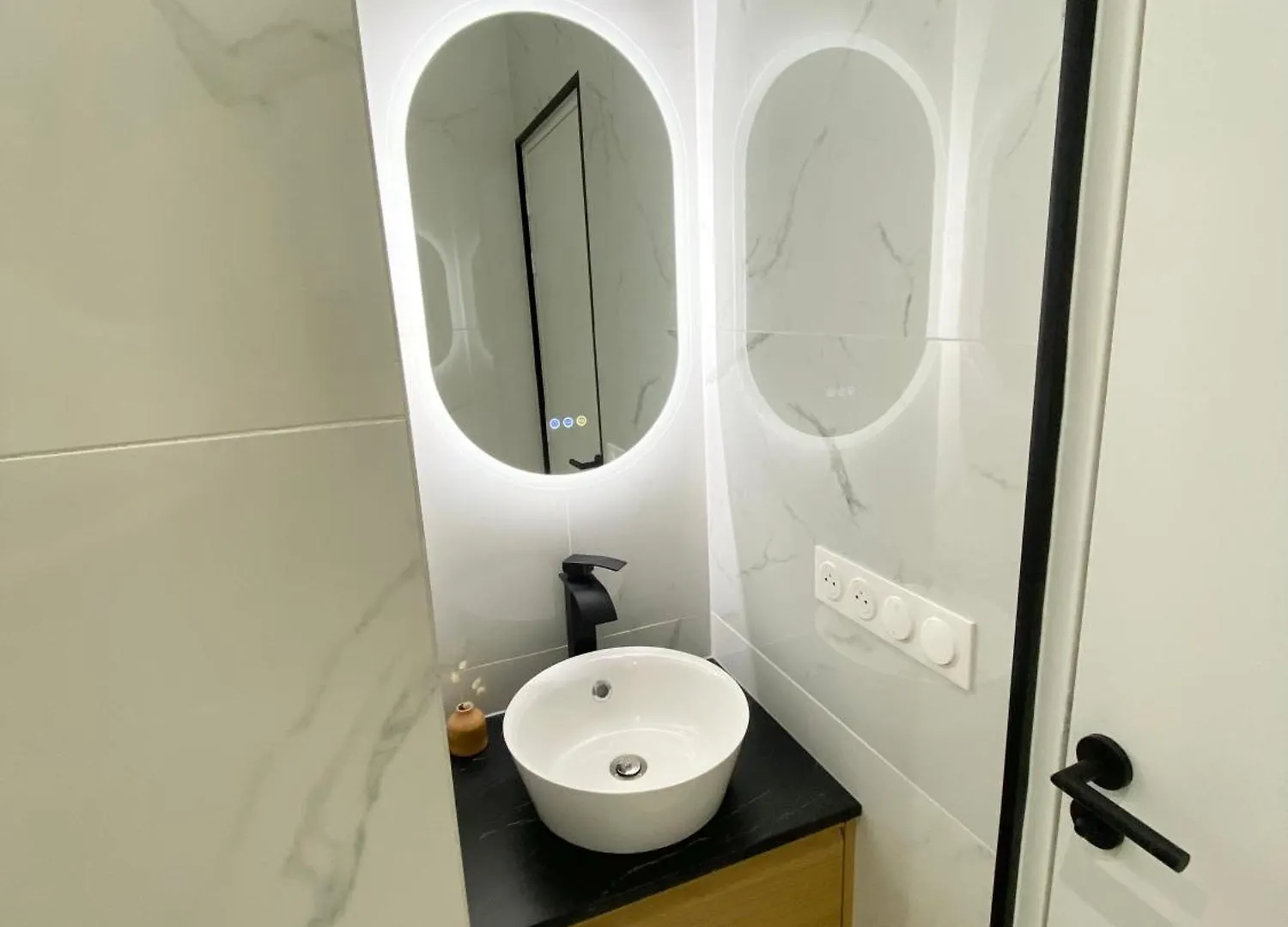 Appartement Moderne Climatise Monaco Vue Mer Cap-d'Ail Francie