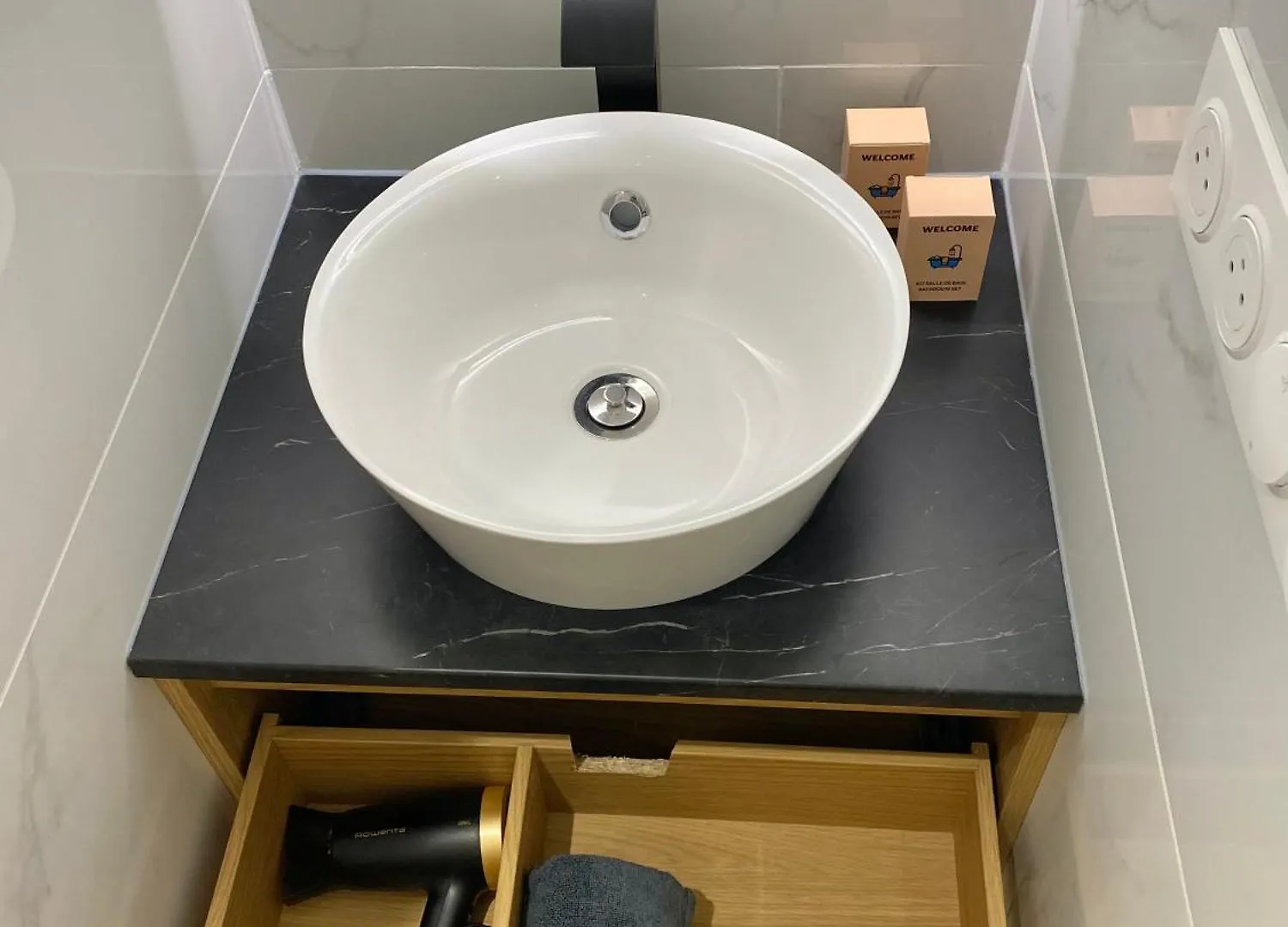 Appartement Moderne Climatise Monaco Vue Mer Cap-d'Ail